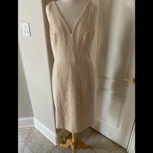 Classic Vera Wang shift dress